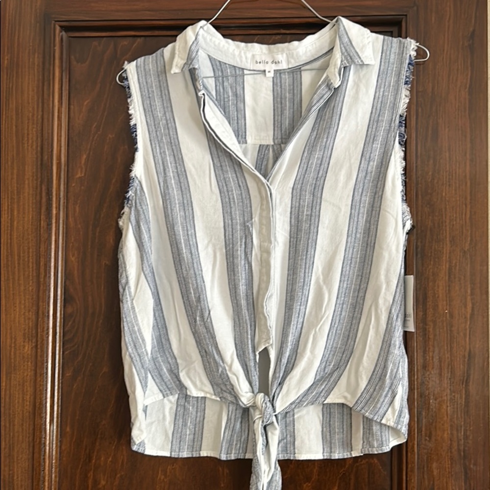 Bella Dahl ruffle shirt NWT size M